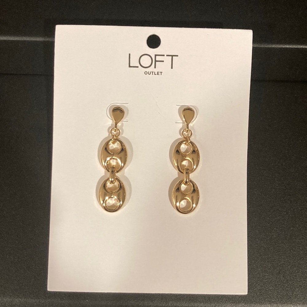 Loft Chain Earrings - Picture 6 of 7